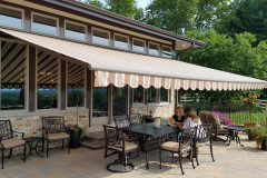 Retractable-Awning